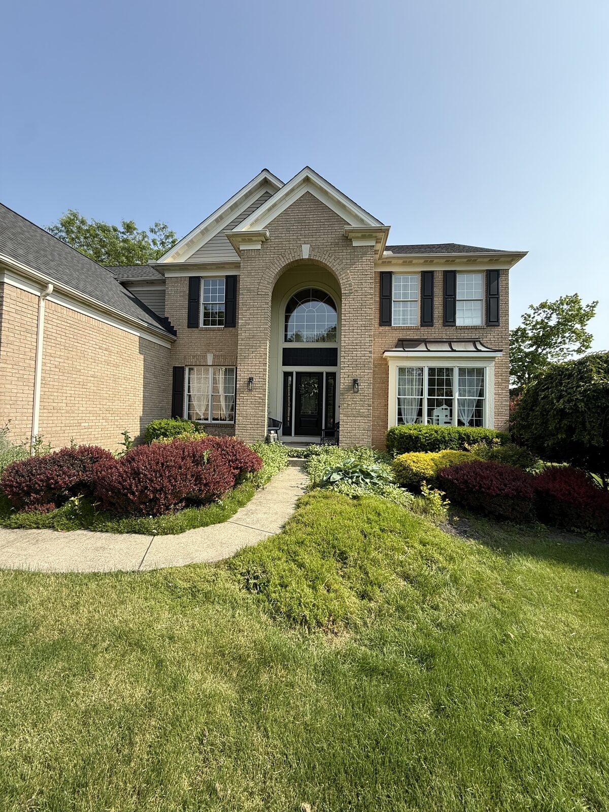 Home before mulch installation